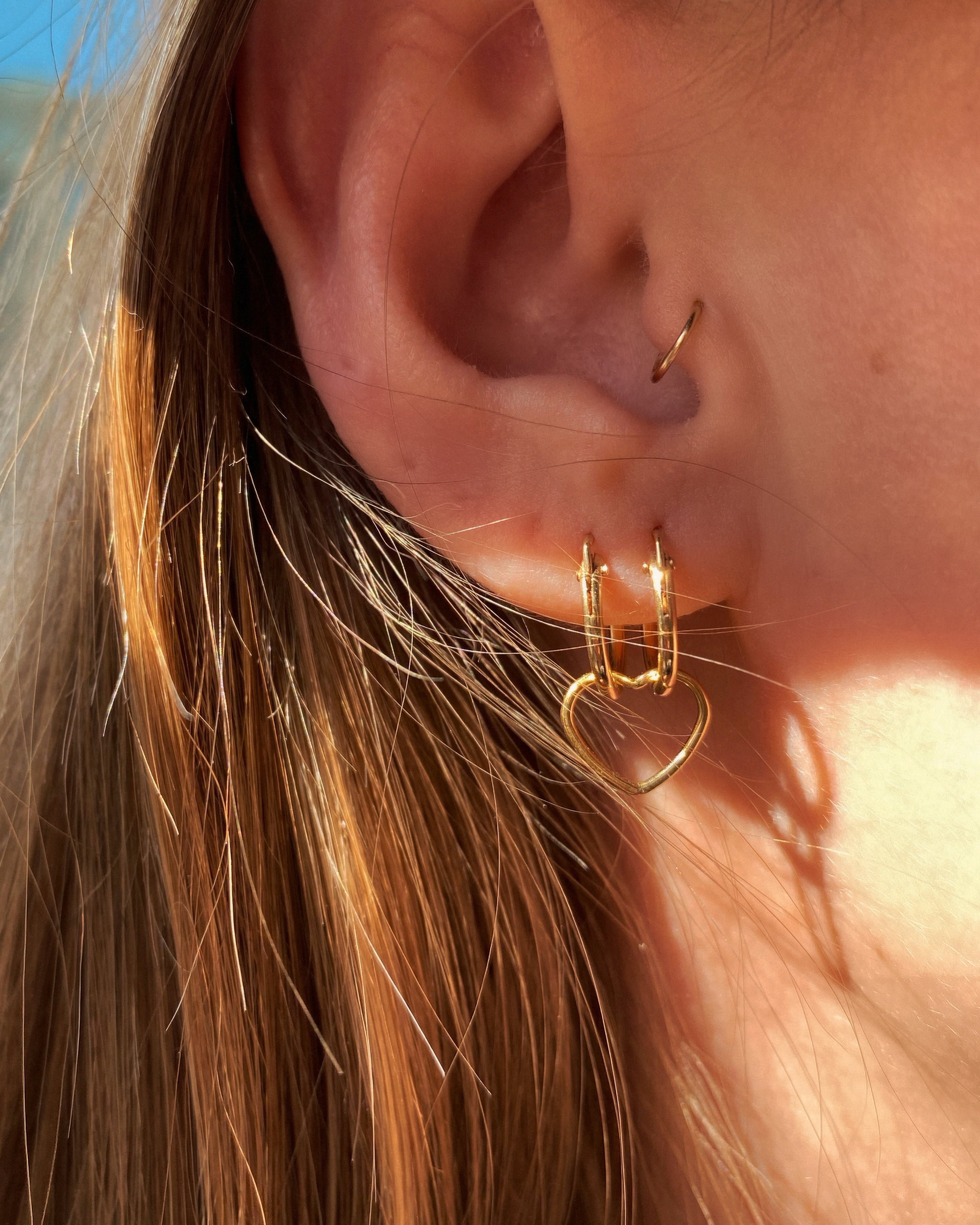 ♡ Double Heart Hoops