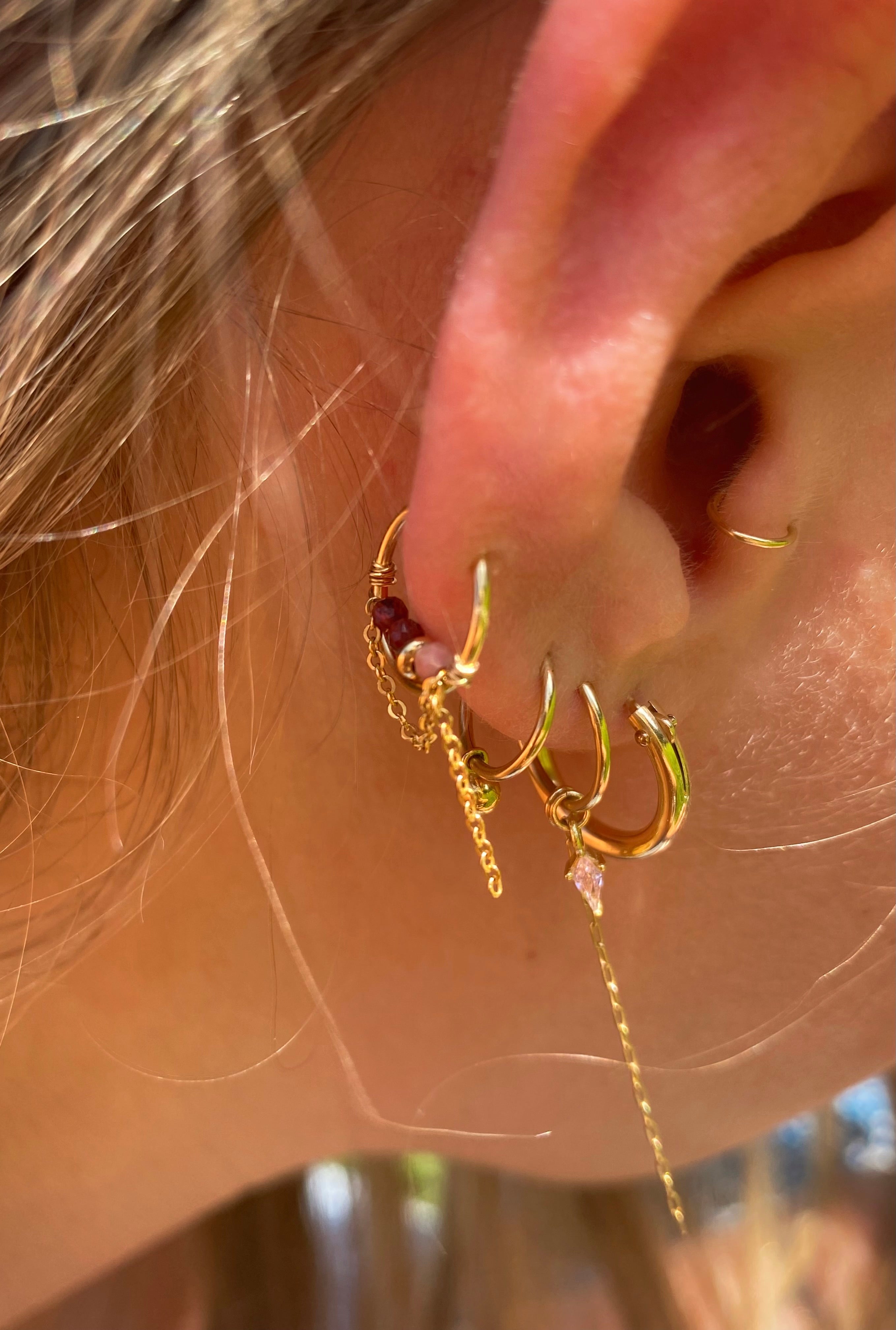 ❃ Jaya Gem Hoop