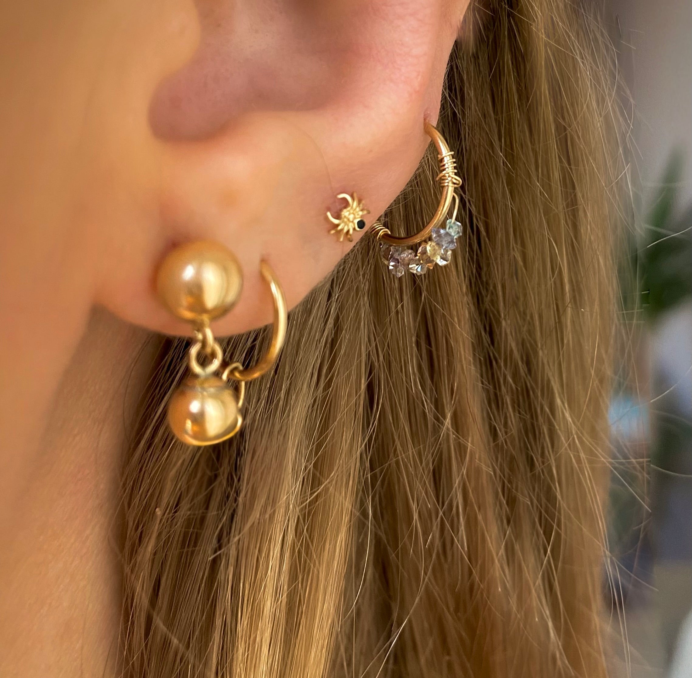 ⸰ Classic Drop Ball Studs