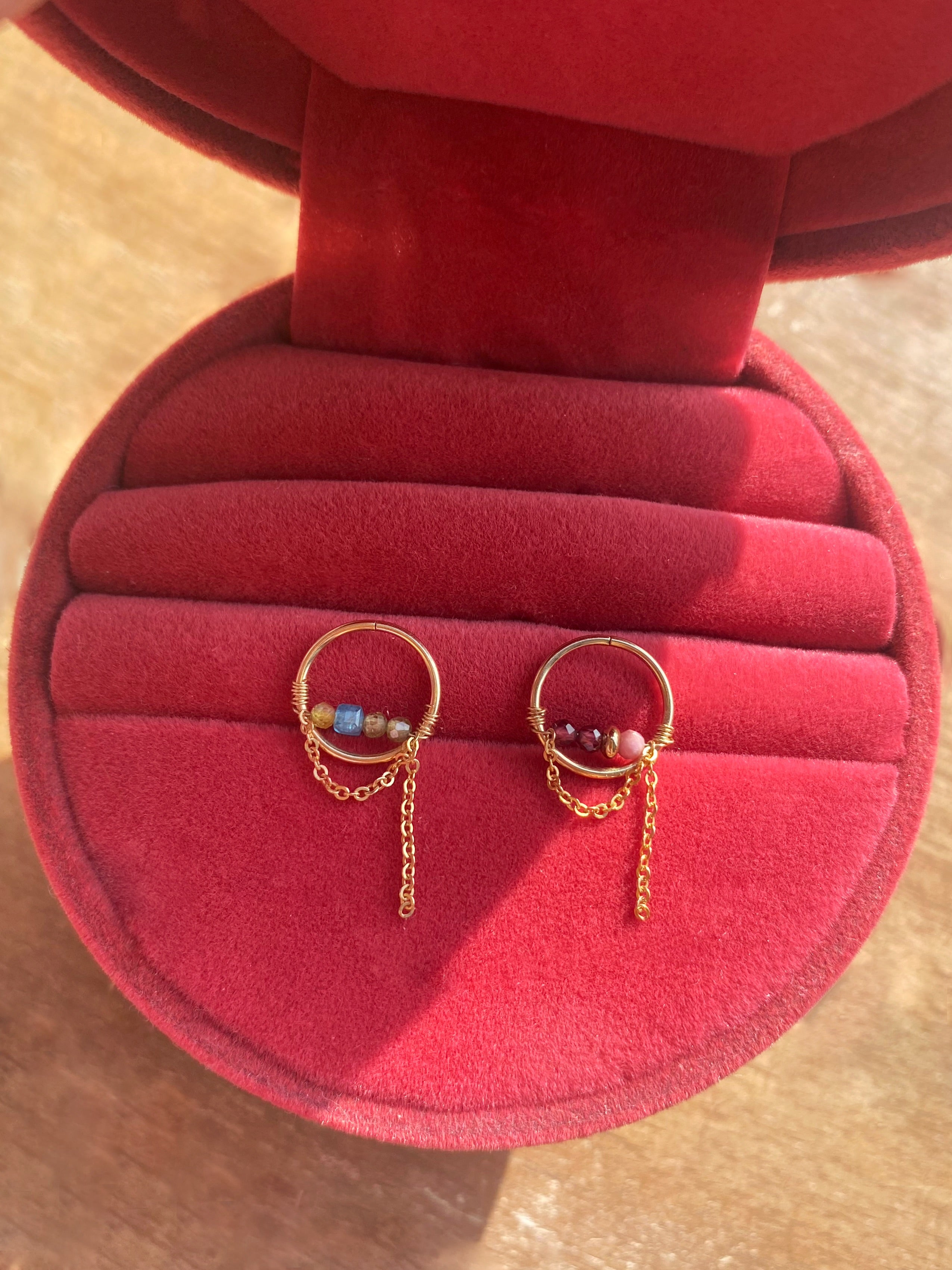 ❃ Jaya Gem Hoop