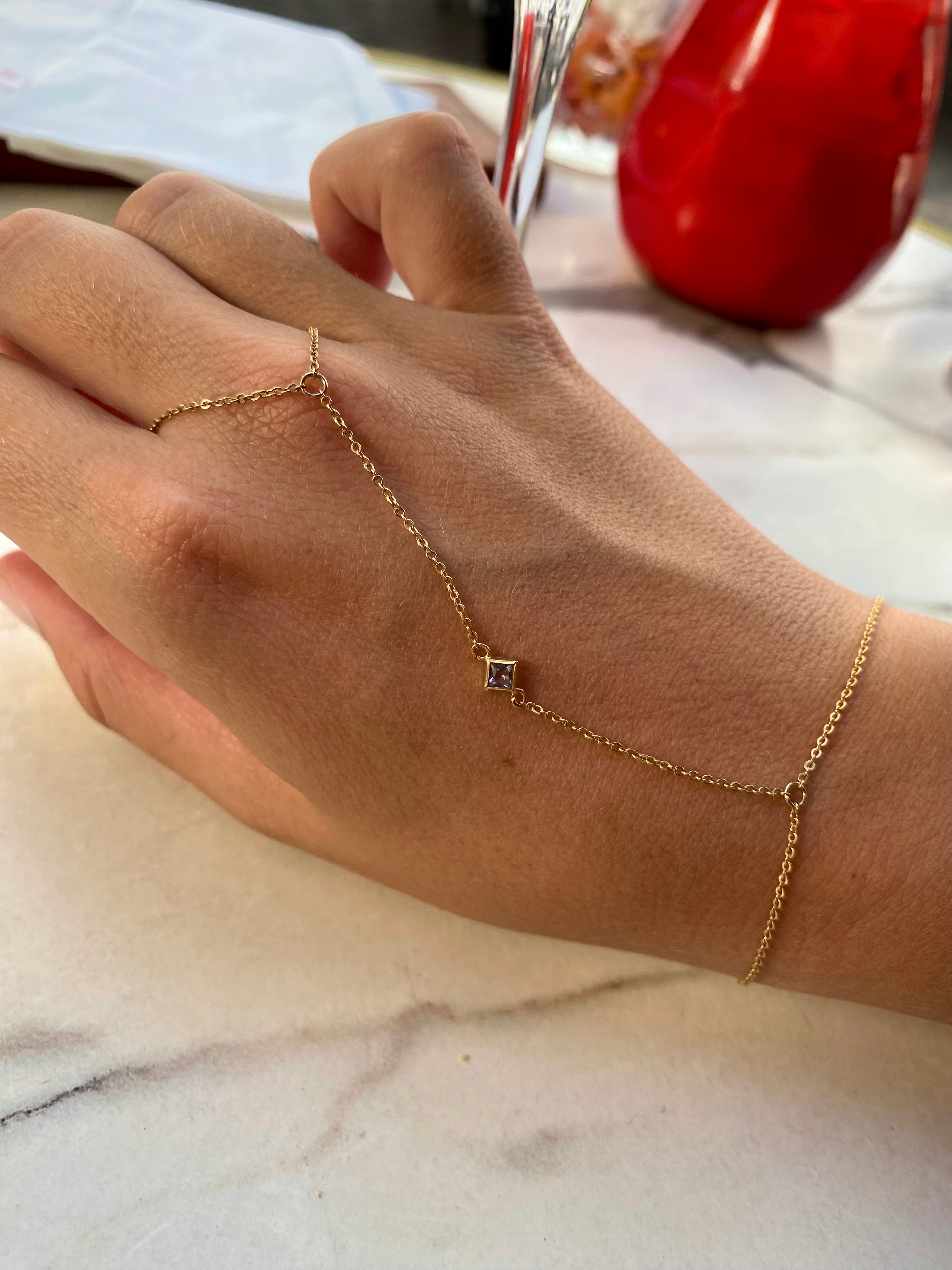 ♢ Rhombus Handchain