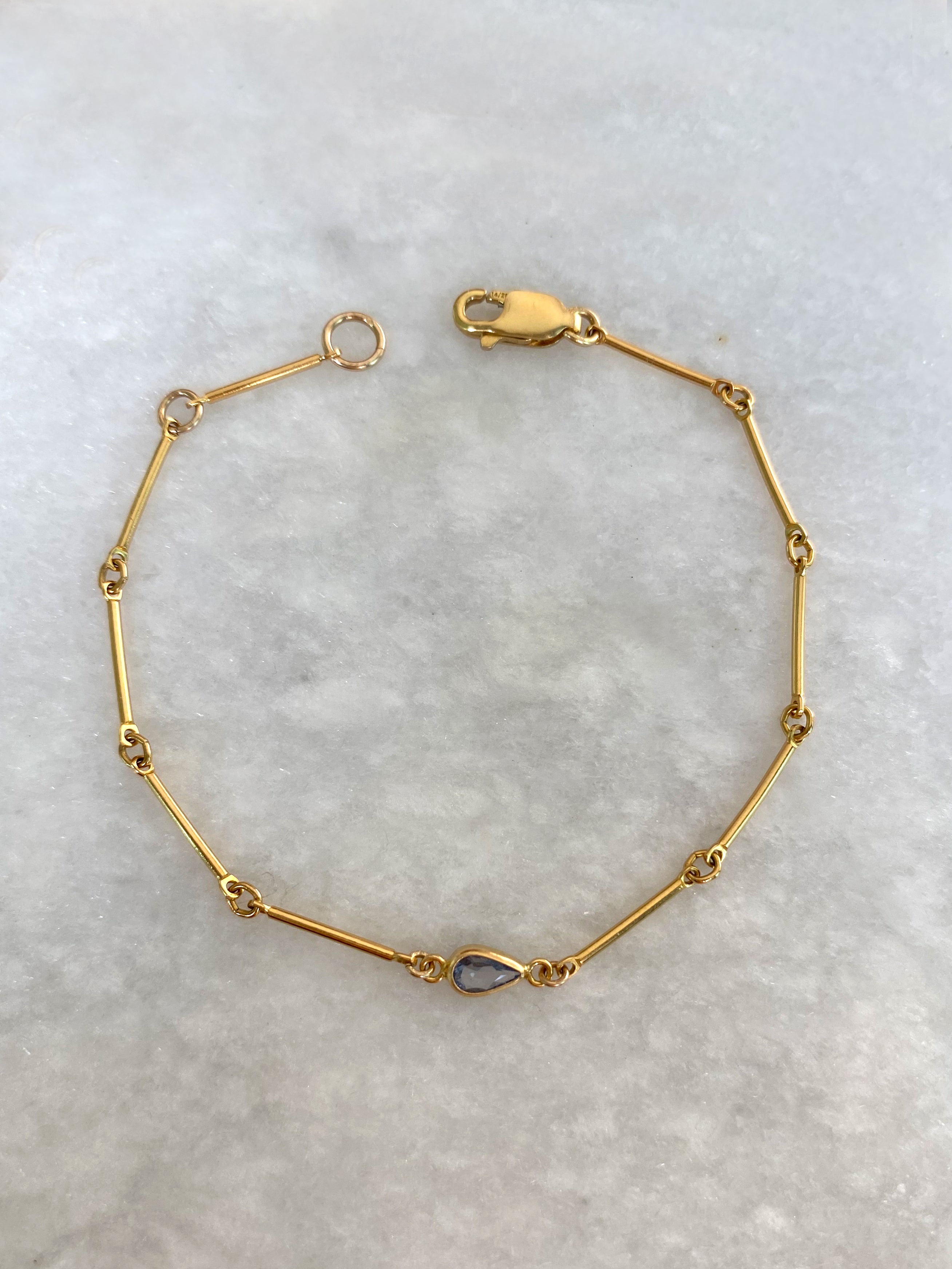 𓏲ּ𝄢 CORDELIA BAR BRACELET