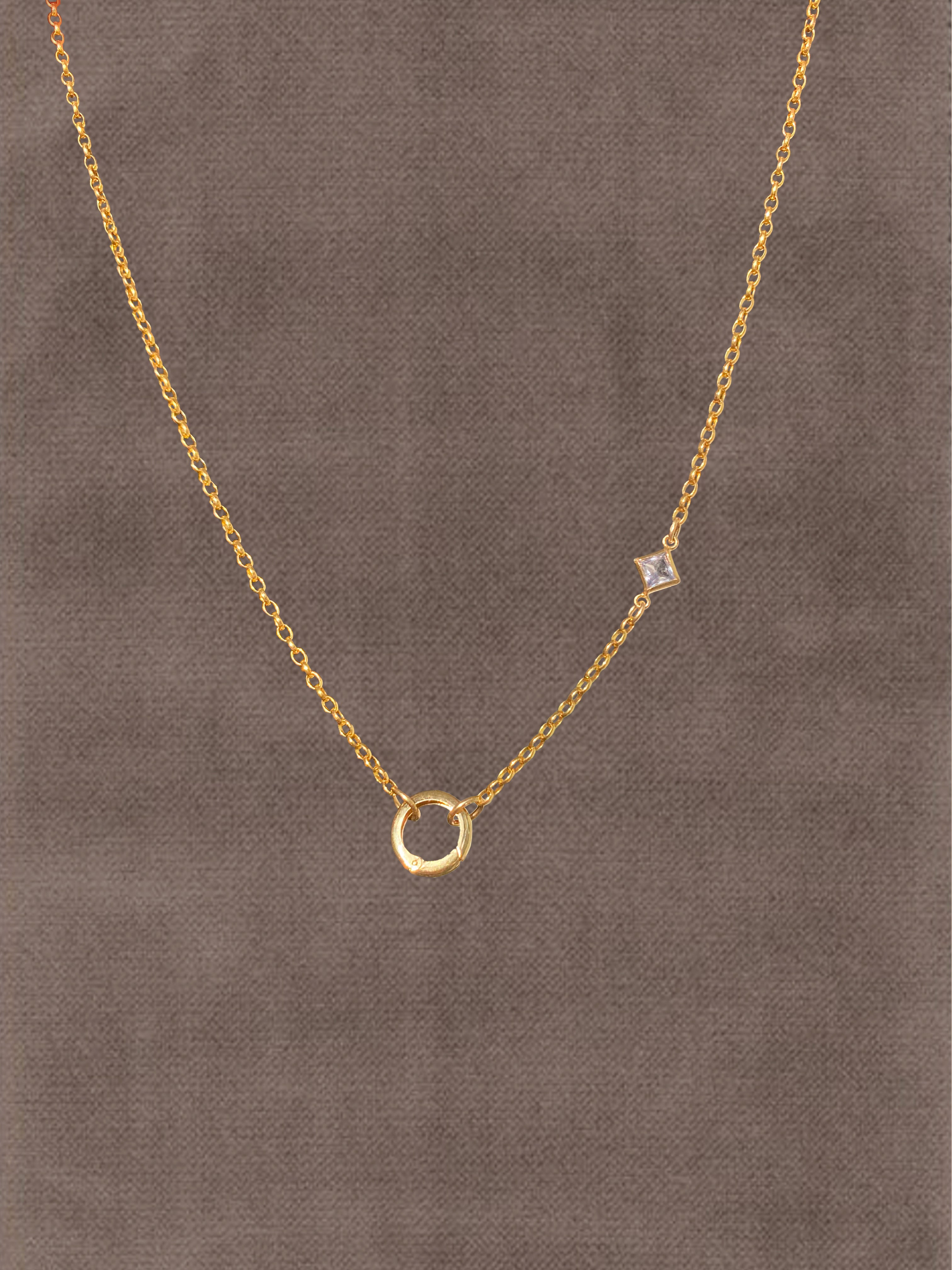 𓏲ּ𝄢 Celia Carabiner Necklace