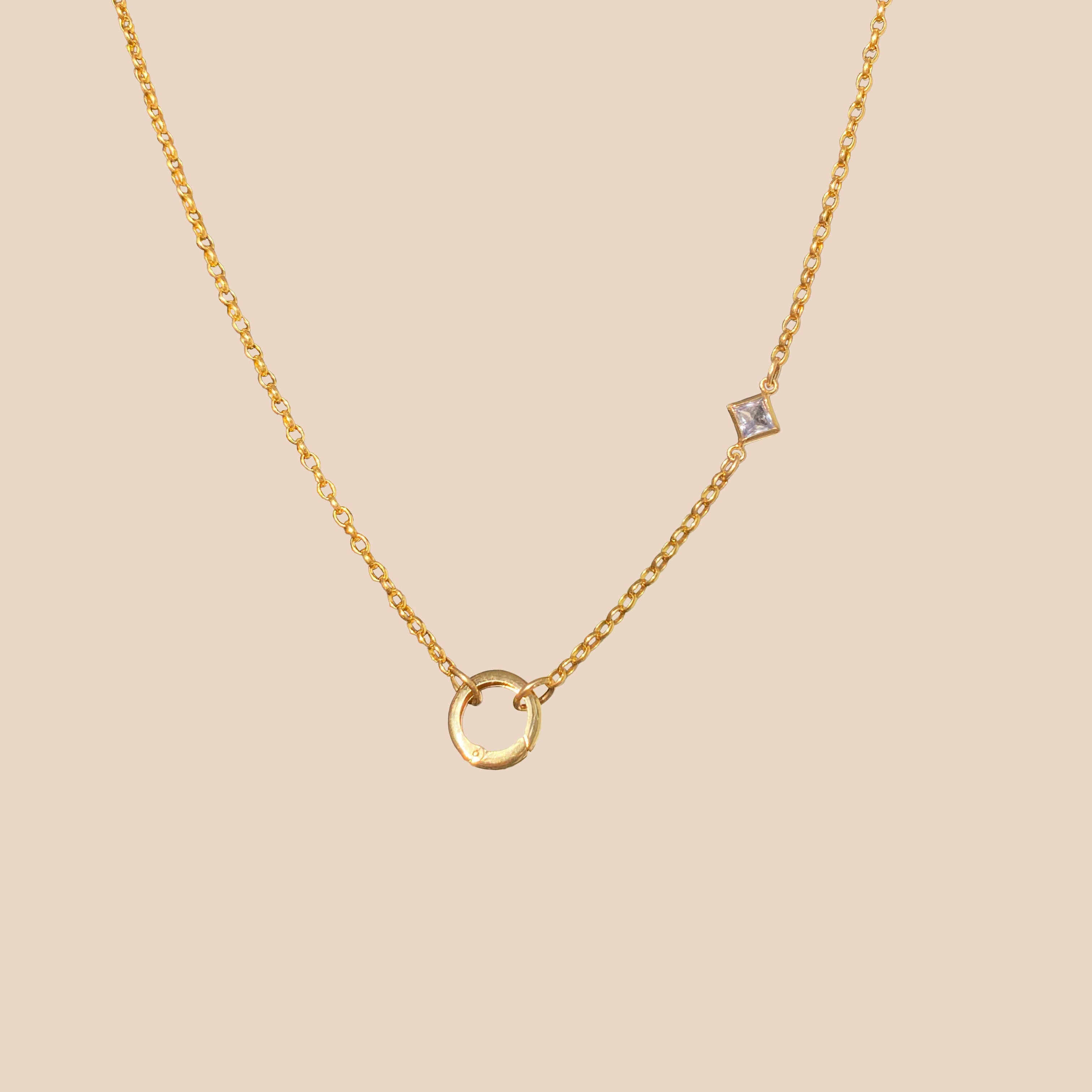 𓏲ּ𝄢 Celia Carabiner Necklace