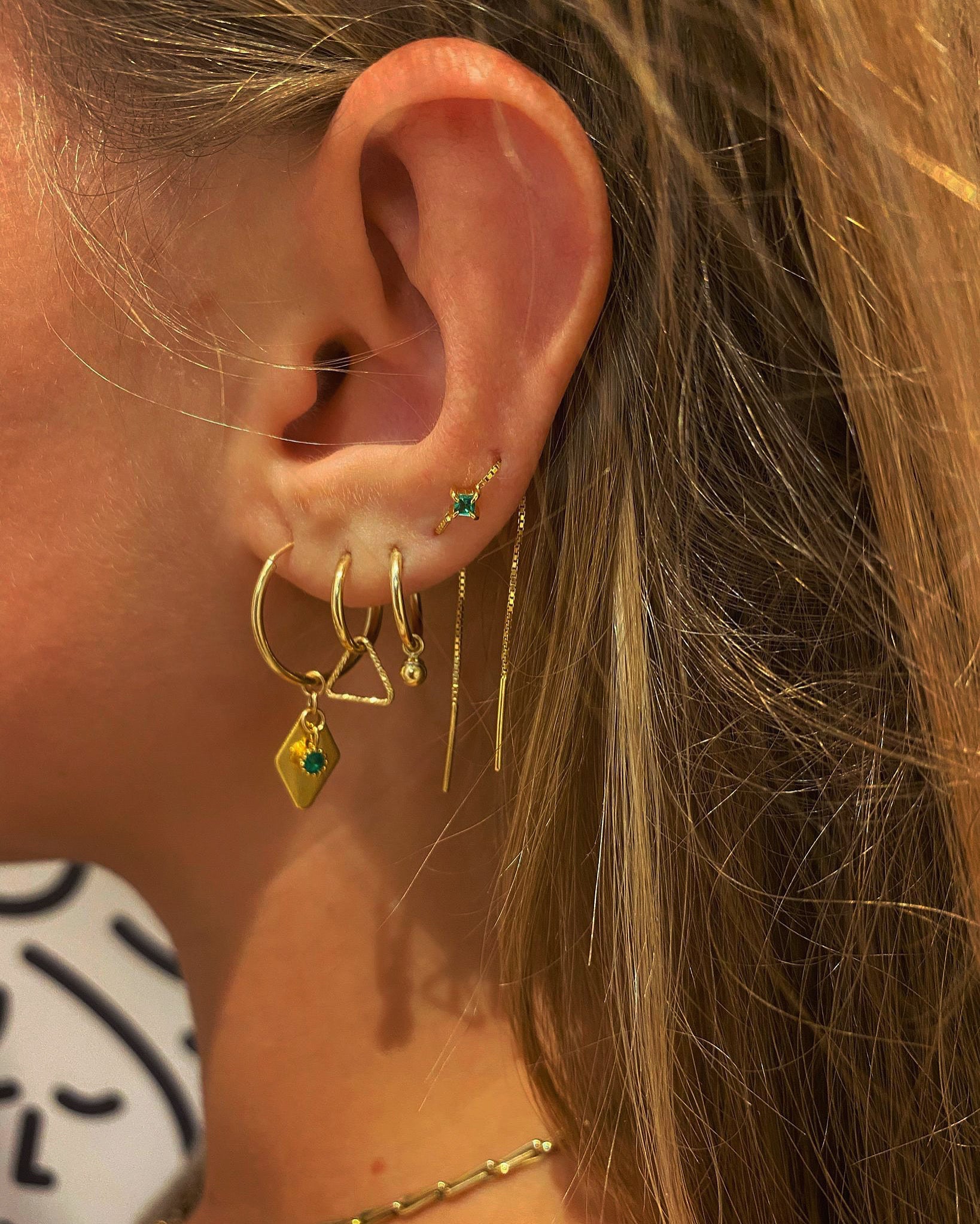 ♢ Geometrical Hoop